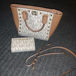 MK MICHAEL KORS PURSE CROSSBODY STRAP & MATCHING WALLET